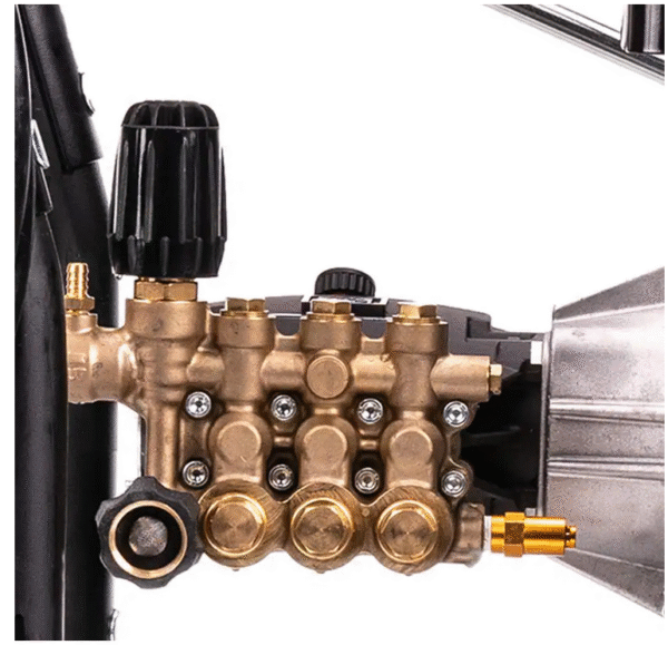 4400 PSI 4.0 GPM Gas Cold Water Pressure Washer with DEWALT 420cc Engine - Image 3