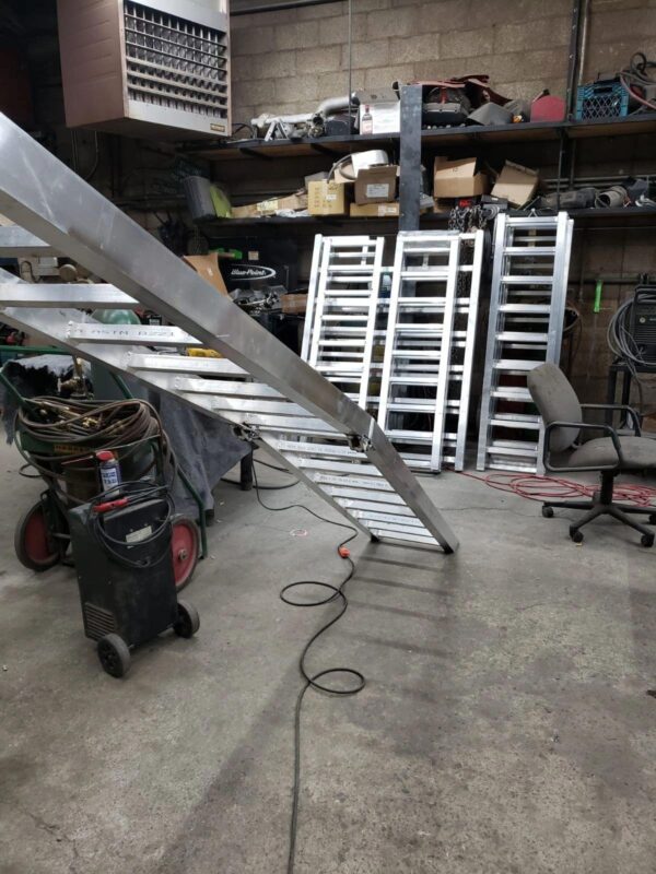 Ramptek 12' aluminum bi-fold UTV ramps - Image 10