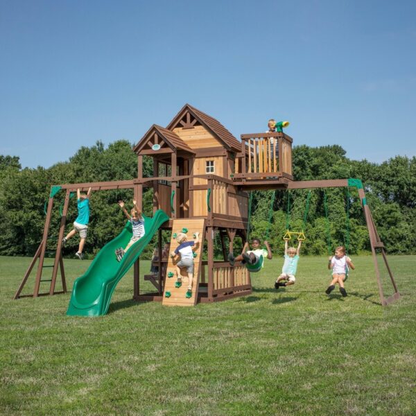 P1SkyfortWithVacSlideMainTrap-1