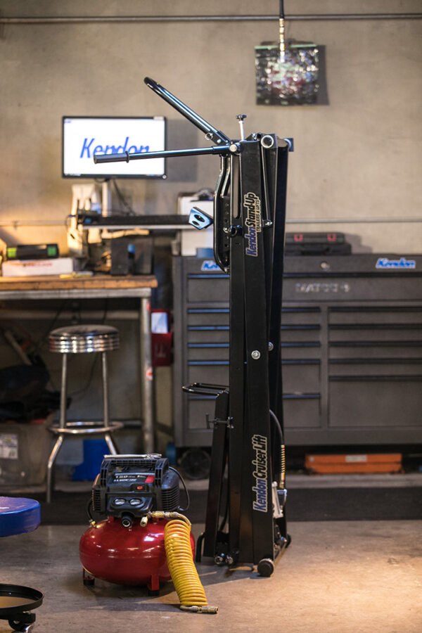 Stand-Up™ Folding Motorcycle Lift - Image 13